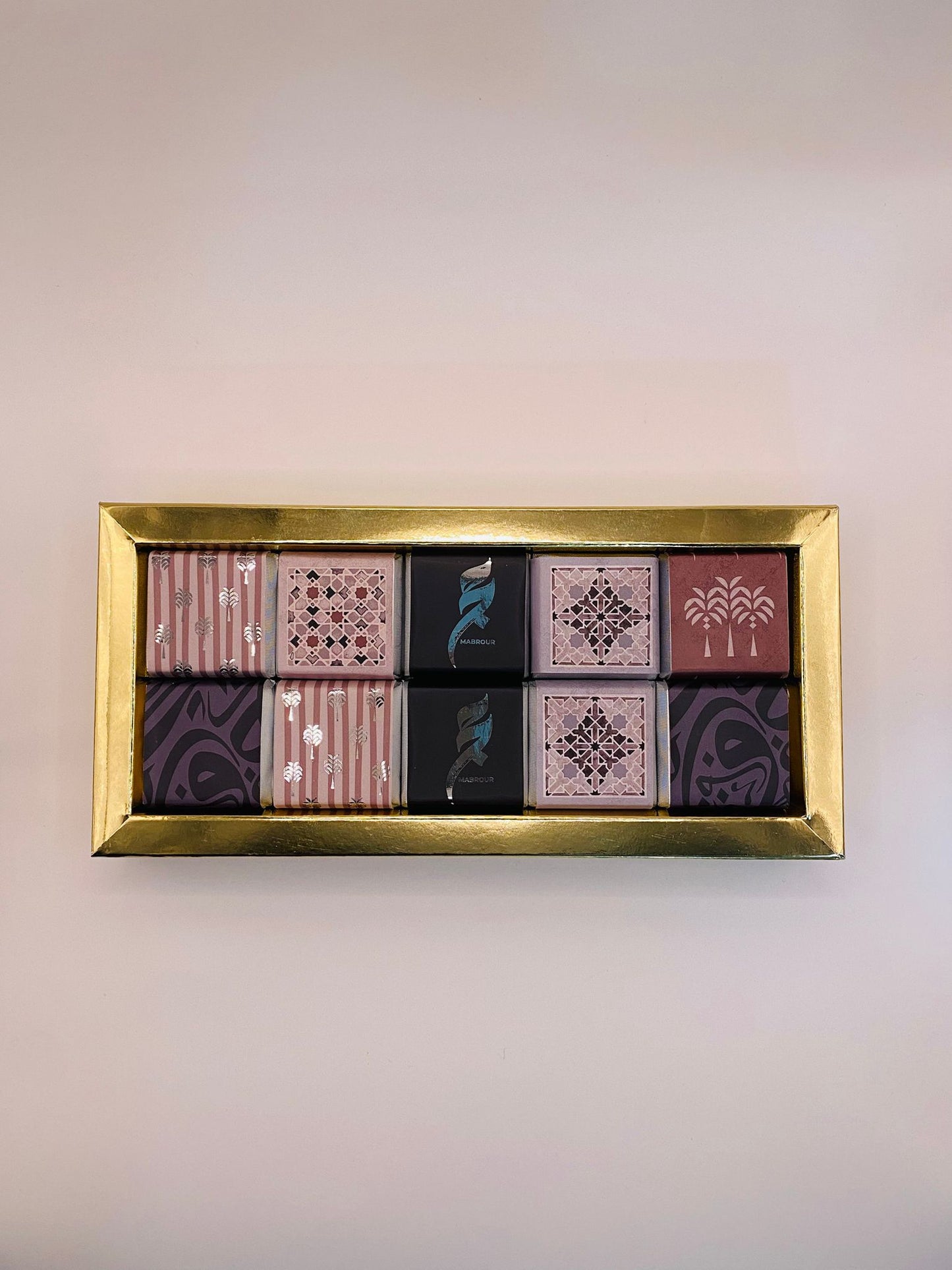 30 Pieces Golden box - Al Hajj Chocolate collection 2025